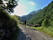 LAGO DEL VALLONE (2226 m), ritorno insieme a Raffaele-26giu21  - FOTOGALLERY